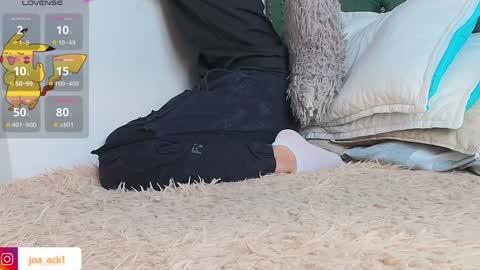 Levi  online show from January 16, 3:13 pm