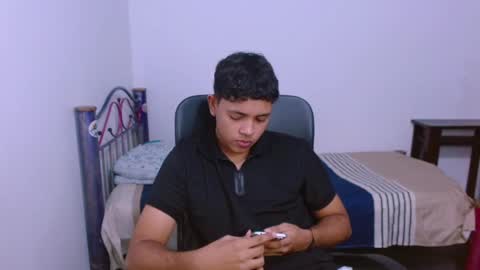      0600AM-1200PM - online show from October 3, 10:18 pm