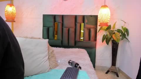 LevySteven online show from December 3, 4:53 am