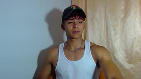 Snapshot of lewis_ly chatting on February 22, 3:10 pm i am lewis ly EDUARDO MEMDOZA15 online show from February 22, 3:10 pm