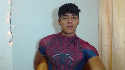 Snapshot of lewis_ly chatting on March 12, 1:50 pm i am lewis ly EDUARDO MEMDOZA15 online show from March 12, 1:50 pm