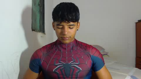 Snapshot of lewis_ly chatting on May 7, 2:22 pm i am lewis ly EDUARDO MEMDOZA15 online show from May 7, 2:22 pm
