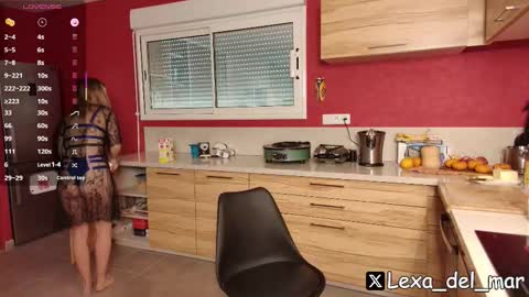 Snapshot of lexa_del_mar chatting on October 6, 6:44 am Lexa del mar online show from October 6, 6:44 am