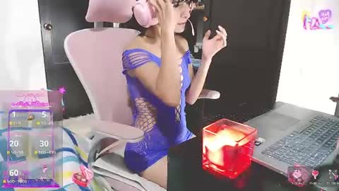 lexi19_ online show from June 20, 1:19 am