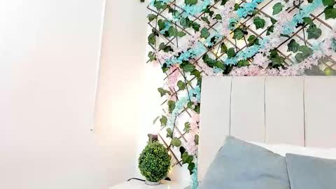 Gabrielle online show from November 7, 11:10 am