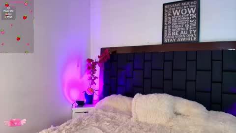 Lexi Howard  online show from January 14, 5:13 am