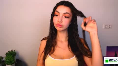 Alexia online show from September 16, 1:23 pm