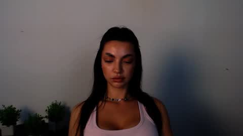 Alexia online show from July 28, 3:21 pm