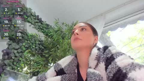 Snapshot of lexi_storm chatting on May 4, 7:48 am lexi_storm online show from May 4, 7:48 am
