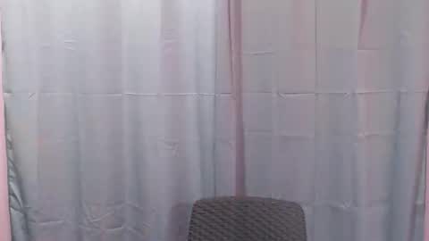 lexibabe_ online show from April 6, 11:44 am