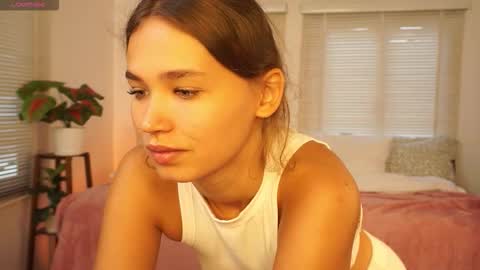 Lexi  online show from September 18, 3:52 am