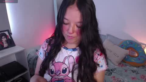 Lexie Thompson   8pm  0000am -5 online show from October 8, 7:22 pm