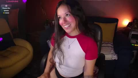 Snapshot of lexie_babe chatting on March 27, 3:12 am Lexie Thompson 8pm 0000am -5 online show from March 27, 3:12 am