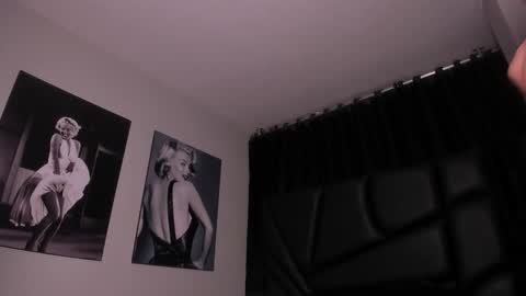 Snapshot of lexie_n_nate chatting on December 7, 6:10 am Lixie And Nte online show from December 7, 6:10 am