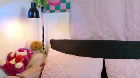 Snapshot of lexie_n_nate chatting on December 15, 2:38 am Lixie And Nte online show from December 15, 2:38 am