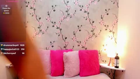 LEXIE VEGA  online show from October 6, 11:07 am