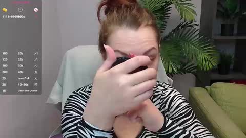 Snapshot of lexiflower1 chatting on October 26, 2:45 pm Lexi online show from October 26, 2:45 pm