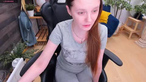 Lexi online show from March 12, 6:51 am