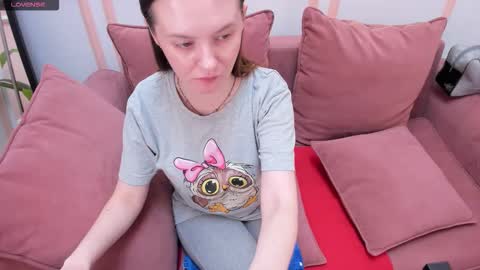 Lexi online show from September 25, 6:39 am