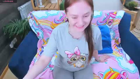 Lexi online show from June 15, 6:37 am