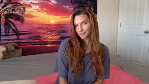 Alexia L. online show from September 22, 3:25 pm