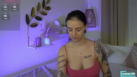 LexiiDarling online show from February 3, 6:13 pm