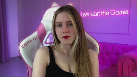 Lexi online show from May 7, 6:30 am