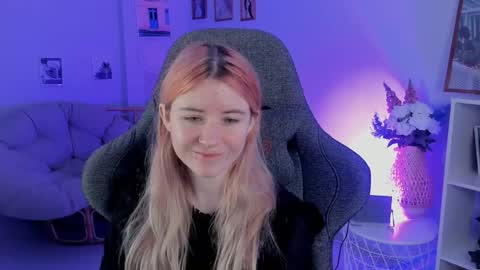 Lexi Wenford NO NUDE GODDESS online show from December 12, 2:48 am