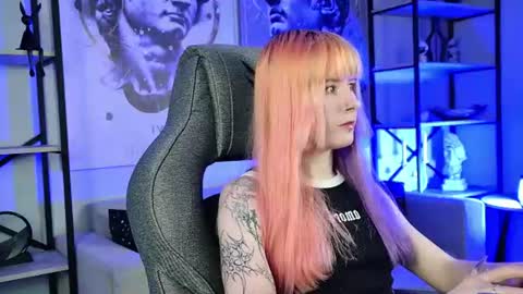 Lexi Wenford NO NUDE GODDESS online show from July 24, 5:05 am
