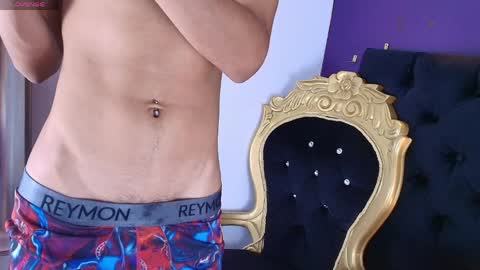 Snapshot of lexter_blue chatting on May 25, 9:10 pm Lexter Blue online show from May 25, 9:10 pm