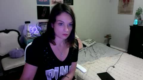 lexwyoex online show from October 9, 1:58 am