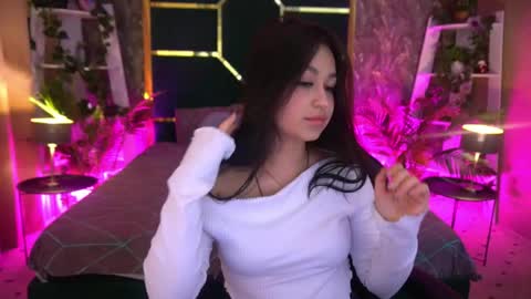 Snapshot of lexxxilush chatting on May 9, 12:54 pm Lexi online show from May 9, 12:54 pm