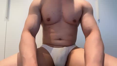 Snapshot of lexxxx442 chatting on March 16, 2:06 am AsianKing online show from March 16, 2:06 am