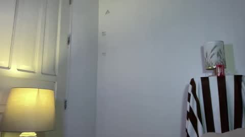 lexxy online show from December 15, 3:45 am