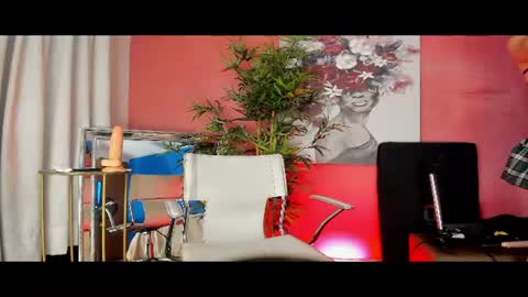 Snapshot of lexy_nova12 chatting on March 28, 12:10 am megan online show from March 28, 12:10 am