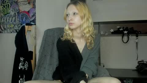 Lexy online show from May 29, 11:19 am