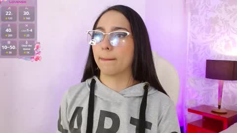 Snapshot of lexyblaze_ chatting on December 4, 11:19 am lexyblaze_ online show from December 4, 11:19 am