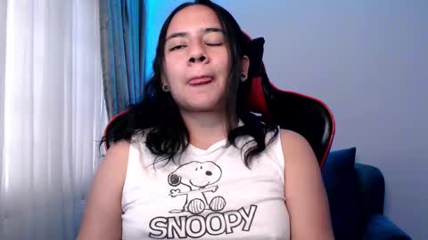 Lexy Davis online show from December 13, 8:04 pm