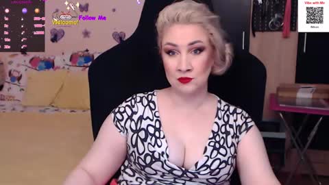 Snapshot of lexygold chatting on January 4, 1:53 pm Lexy online show from January 4, 1:53 pm