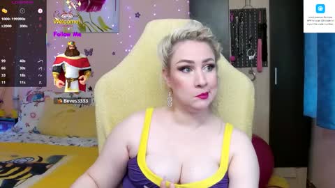 Snapshot of lexygold chatting on October 18, 2:40 pm Lexy online show from October 18, 2:40 pm