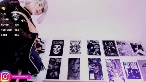 Snapshot of lexyjoyce chatting on June 8, 1:28 am LexyJoyce online show from June 8, 1:28 am
