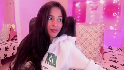 L I A  online show from October 11, 4:01 am