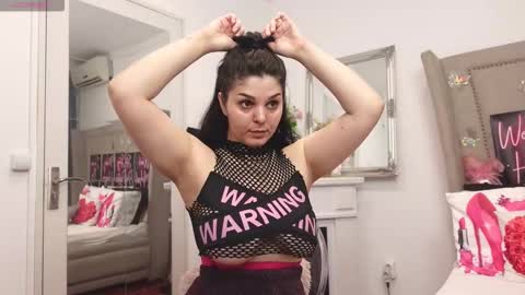 Snapshot of lexyrene chatting on March 12, 5:24 am Adina online show from March 12, 5:24 am