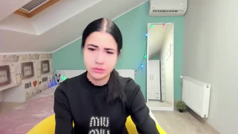 lexyswett online show from December 23, 2:39 pm