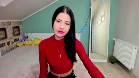lexyswett online show from December 30, 1:25 pm