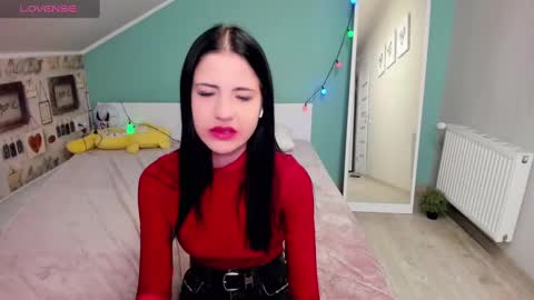 lexyswett online show from December 30, 4:29 pm
