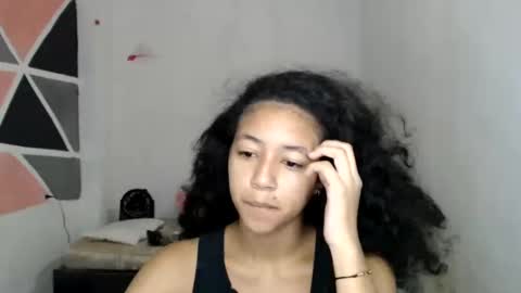 Snapshot of ley_blus1 chatting on December 11, 1:49 pm lolita online show from December 11, 1:49 pm