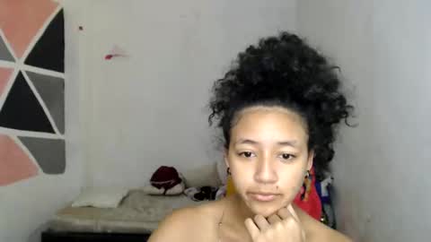 Snapshot of ley_blus1 chatting on December 14, 7:57 pm lolita online show from December 14, 7:57 pm