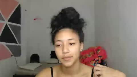Snapshot of ley_blus1 chatting on December 17, 4:12 am lolita online show from December 17, 4:12 am