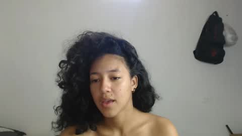 Snapshot of ley_blus1 chatting on January 31, 3:22 pm lolita online show from January 31, 3:22 pm